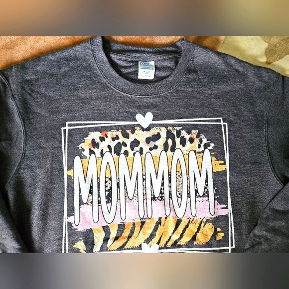 Port and Company Tops - NEW Sweatshirt Mommom
